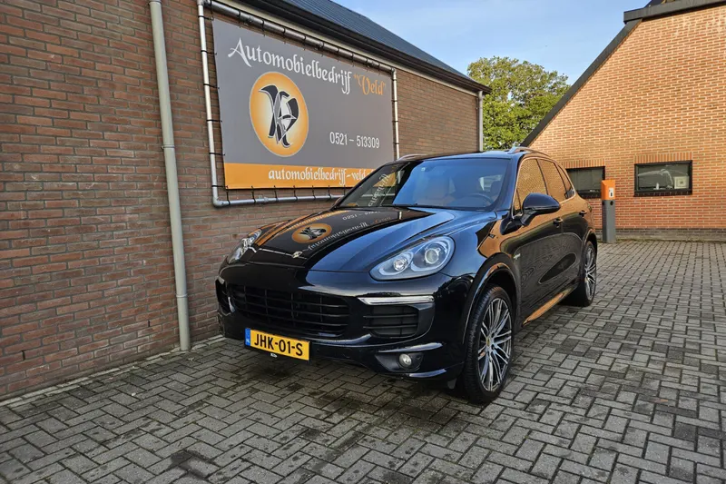 Porsche Cayenne (2015)
