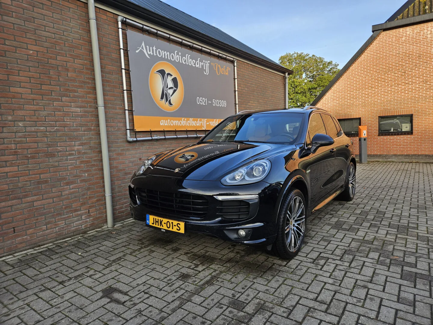 Porsche Cayenne (2015) — foto 1