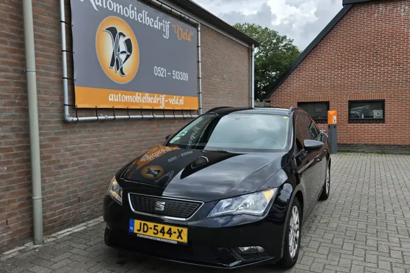 SEAT Leon (2015)