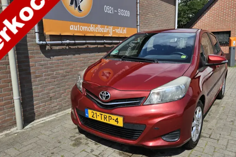 Toyota Yaris (2012)