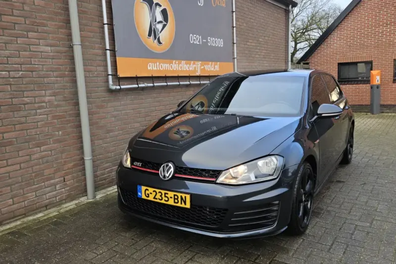 Volkswagen Golf (2016)