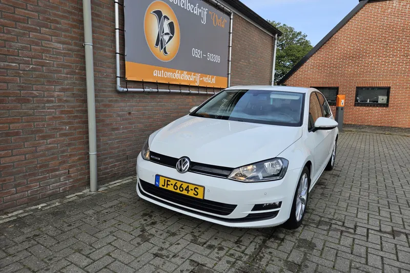 Volkswagen Golf (2016)
