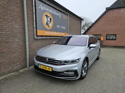Volkswagen Passat (2021) — foto 1