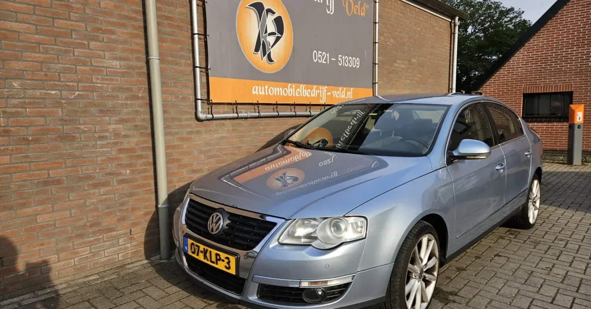 Volkswagen Passat (2010) — foto 1