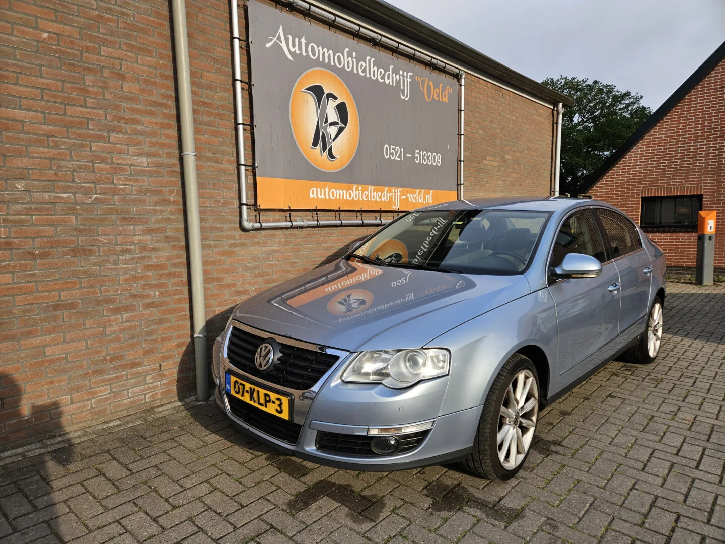 Volkswagen Passat (2010) — foto 1