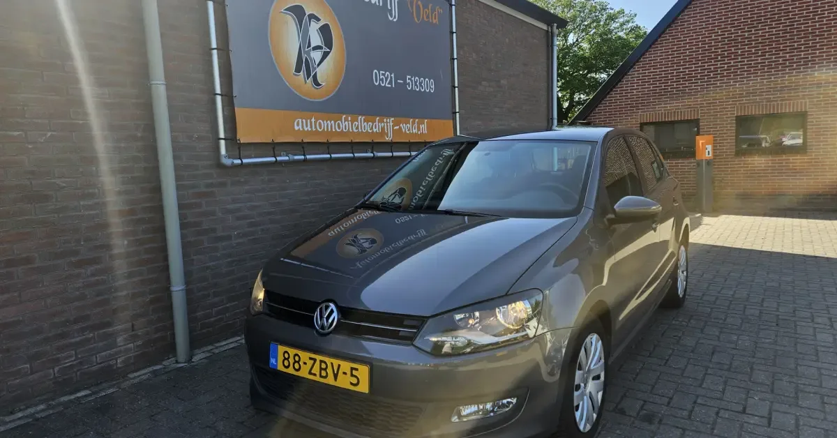 Volkswagen Polo (2012) — foto 1