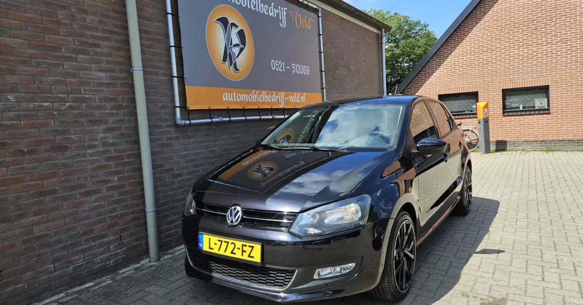 Volkswagen Polo (2012) — foto 1