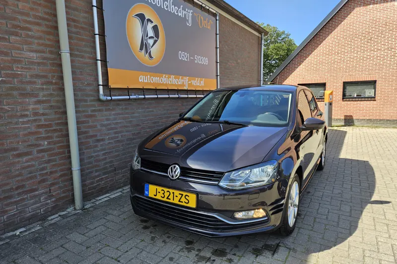 Volkswagen Polo (2015)