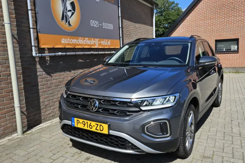 Volkswagen T-Roc (2022)