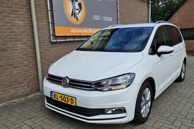 Volkswagen Touran (2016)