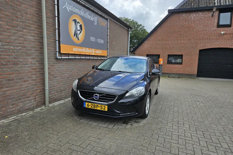Volvo V40 (2014)