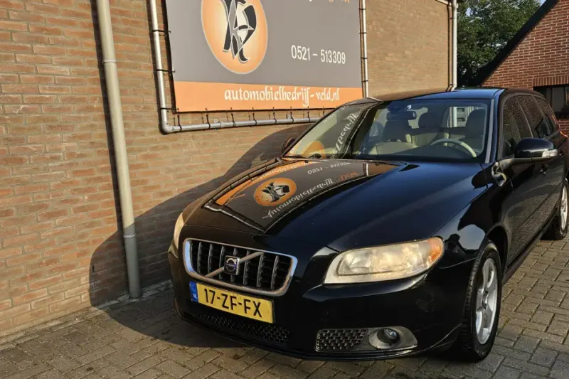 Volvo V70 (2008)