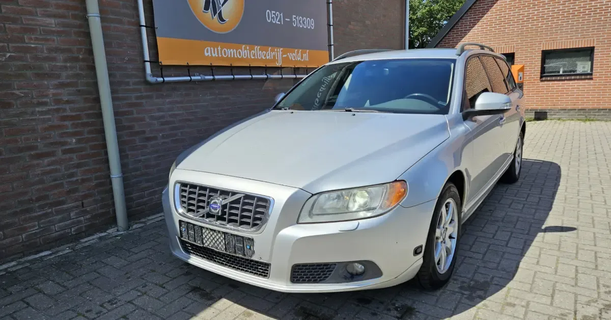 Volvo V70 (2009) — foto 1