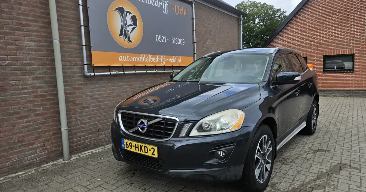 Volvo XC60 (2009) — foto 1