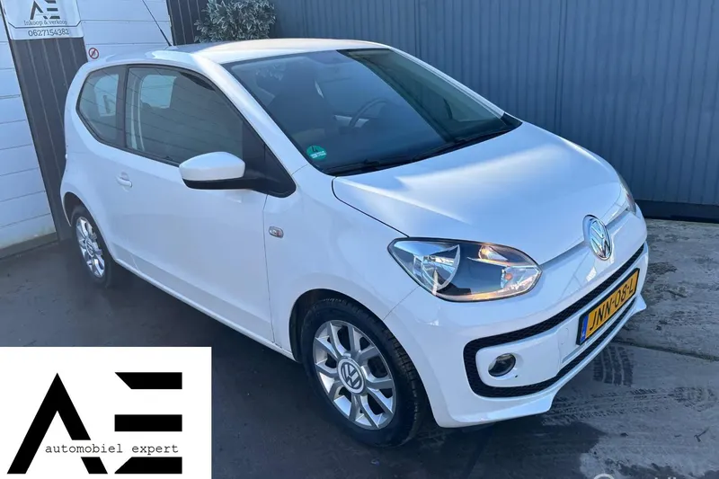 Volkswagen Up! (2012)