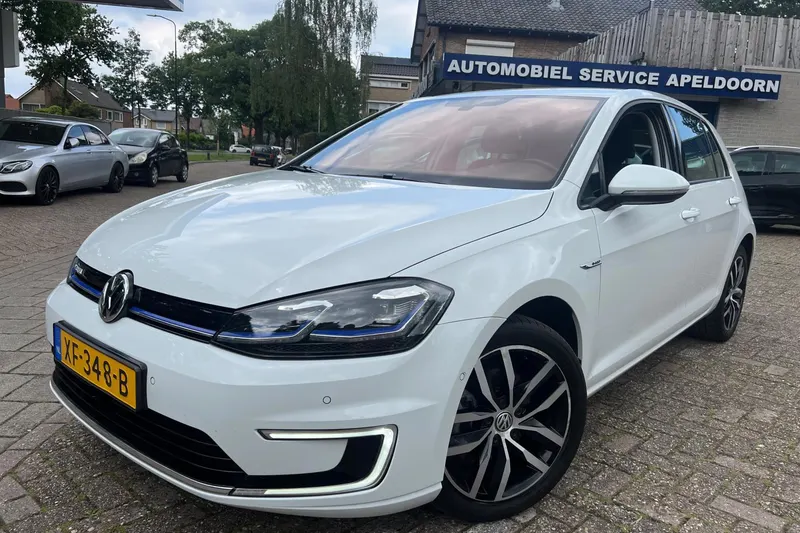 Volkswagen E-Golf (2018)
