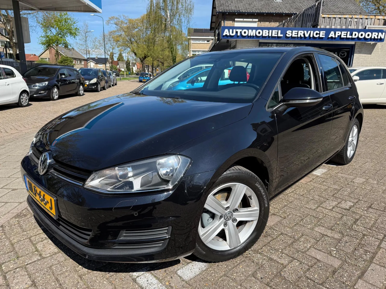 Volkswagen Golf (2015) — foto 1