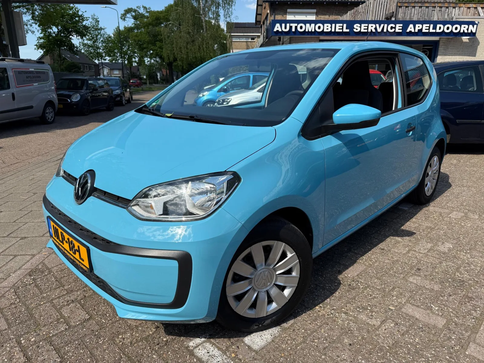 Volkswagen Up! (2016) — foto 1