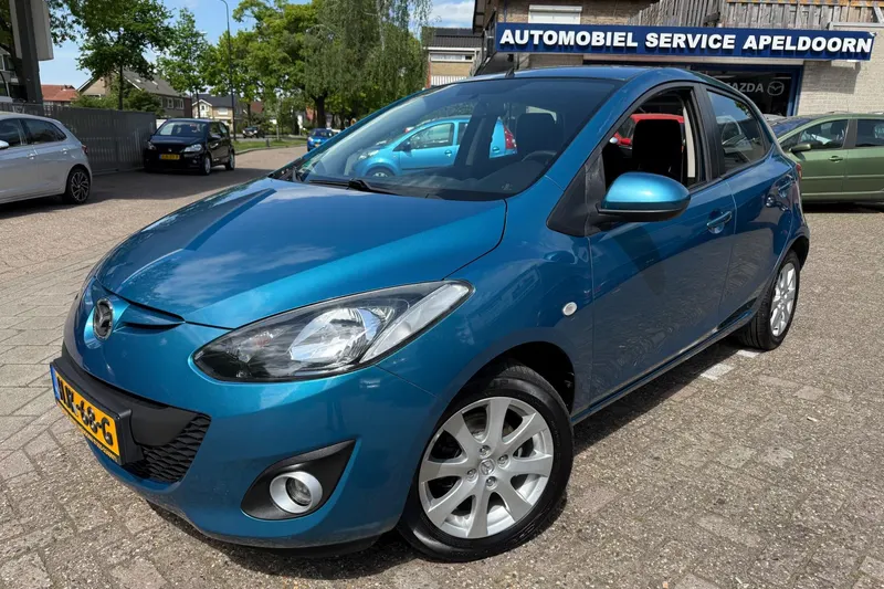 Mazda 2 (2012)