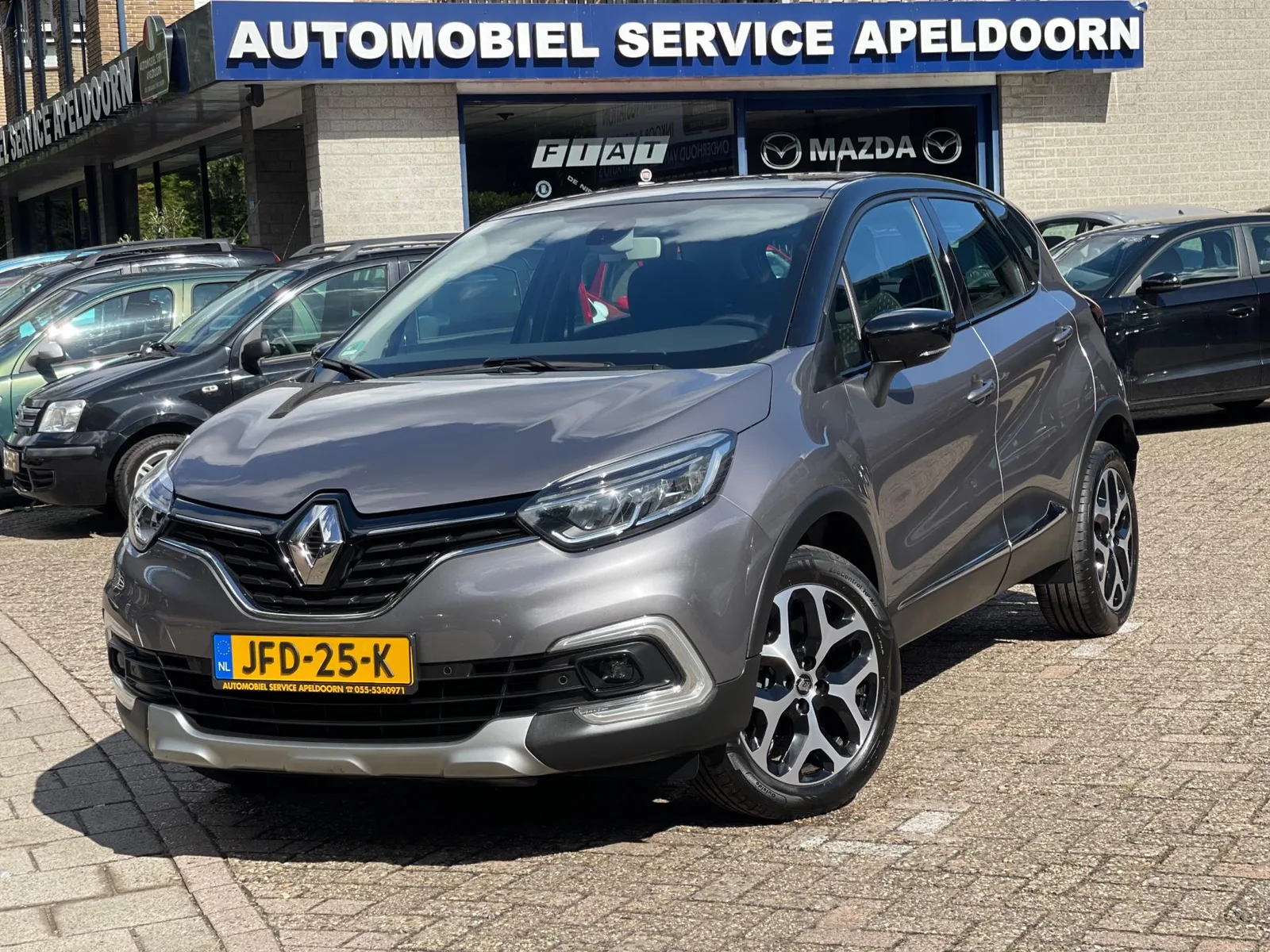 Renault Captur (2017) — foto 1