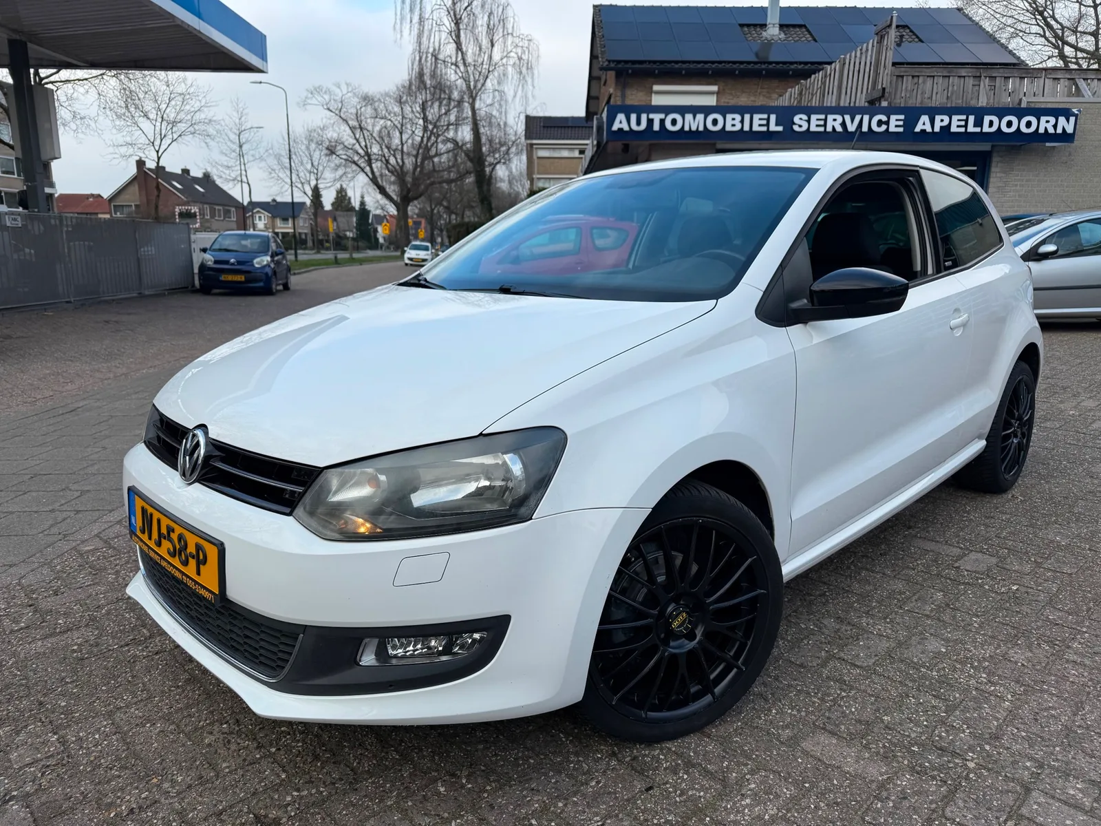 Volkswagen Polo (2011) — foto 1