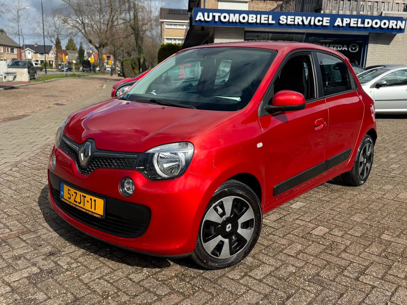Renault Twingo (2015) — foto 1