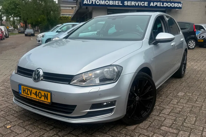 Volkswagen Golf (2017)