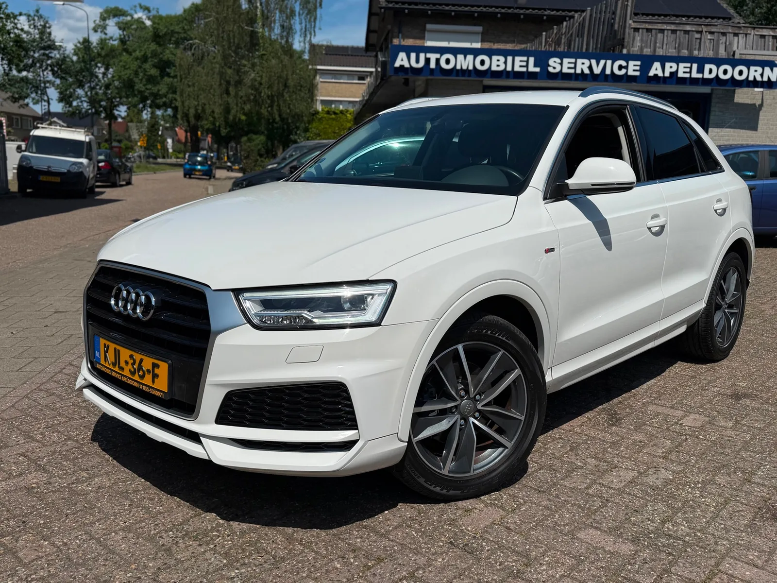 Audi Q3 (2018) — foto 1