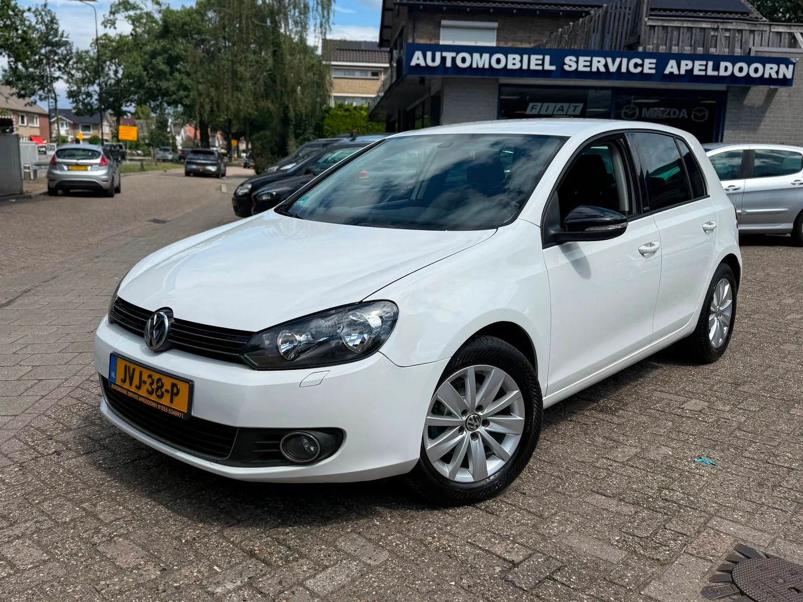 Volkswagen Golf (2011) — foto 1