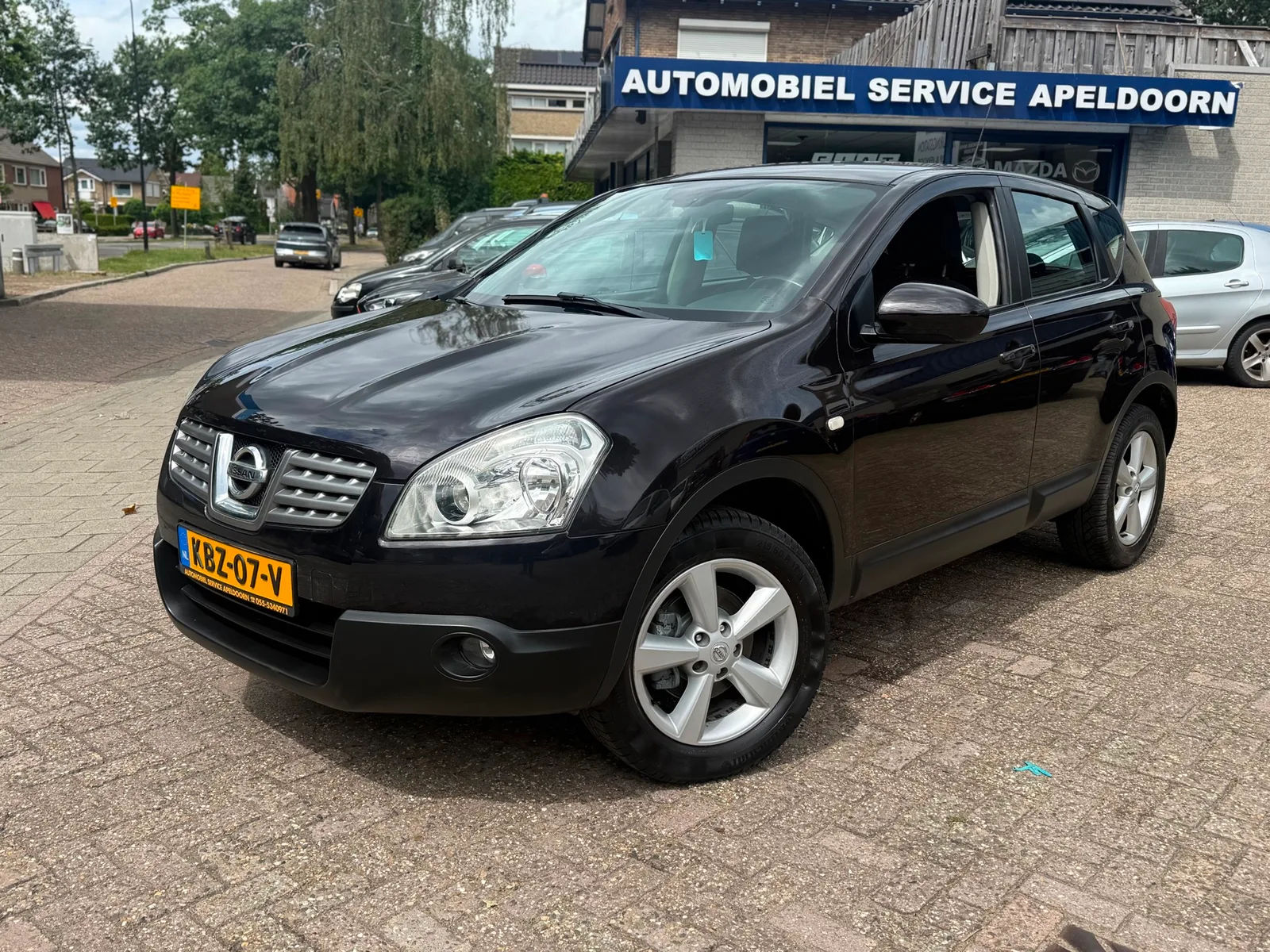 Nissan Qashqai (2010) — foto 1