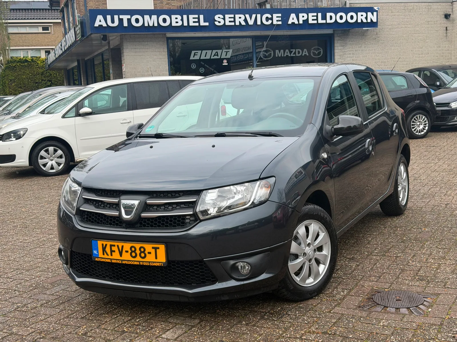Dacia Sandero (2015) — foto 1