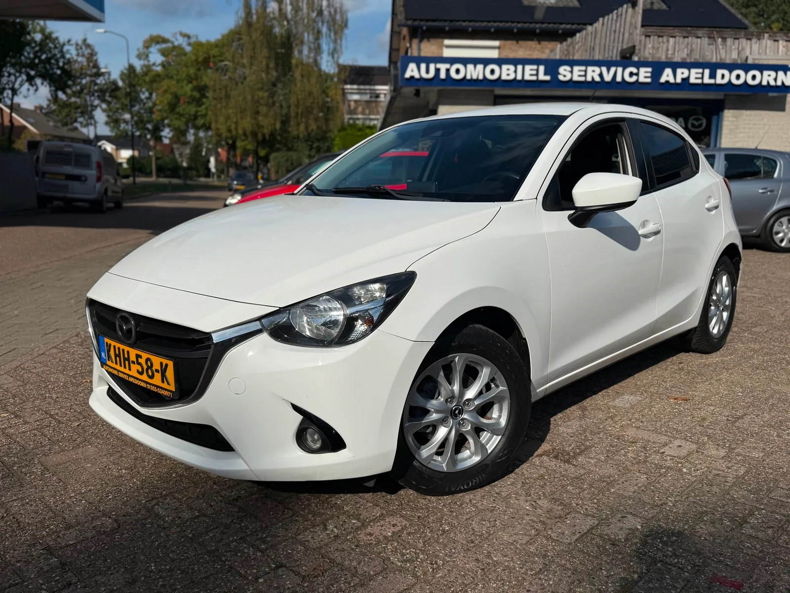 Mazda 2 (2016) — foto 1