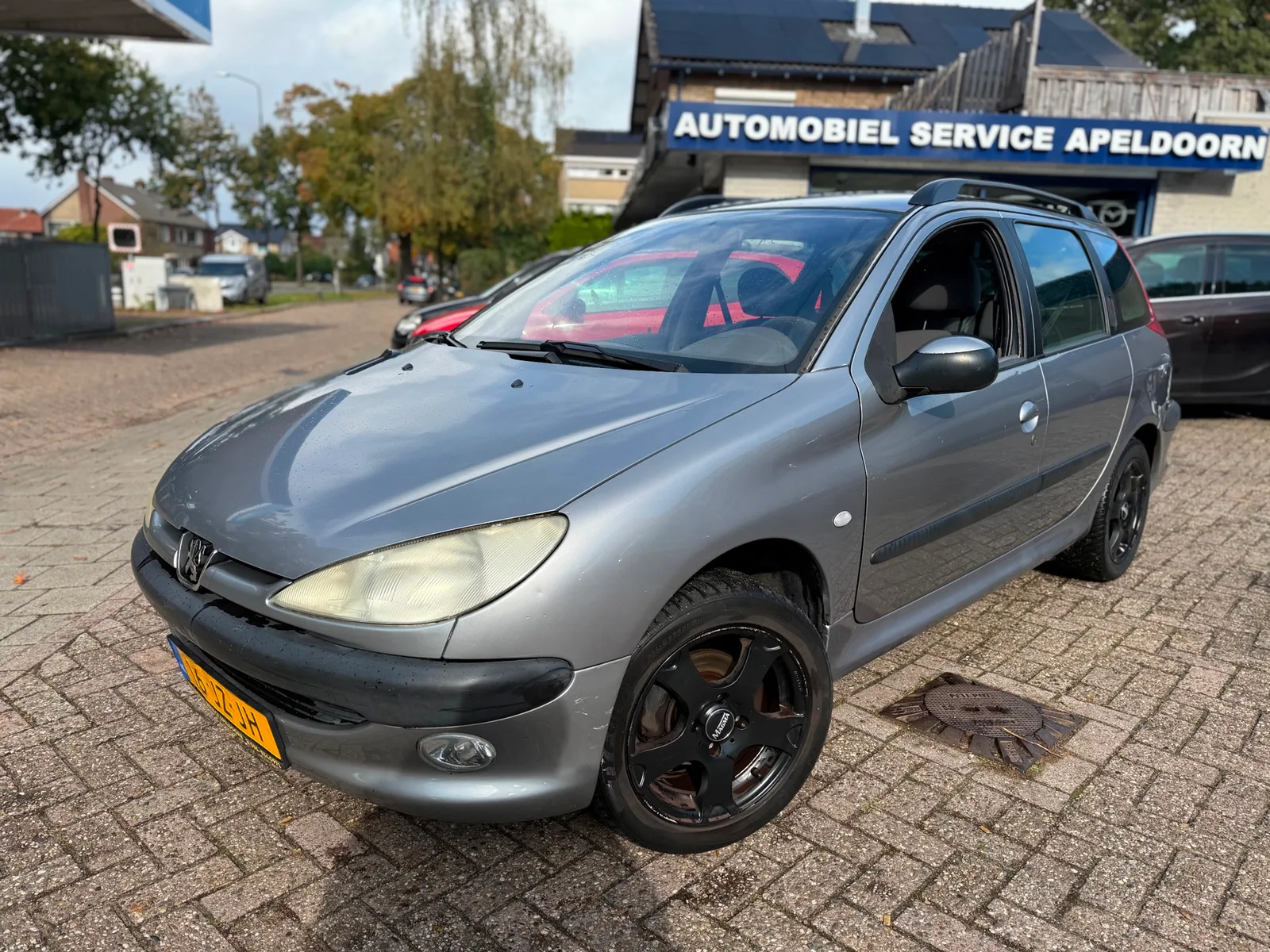 Peugeot 206 (2002) — foto 1
