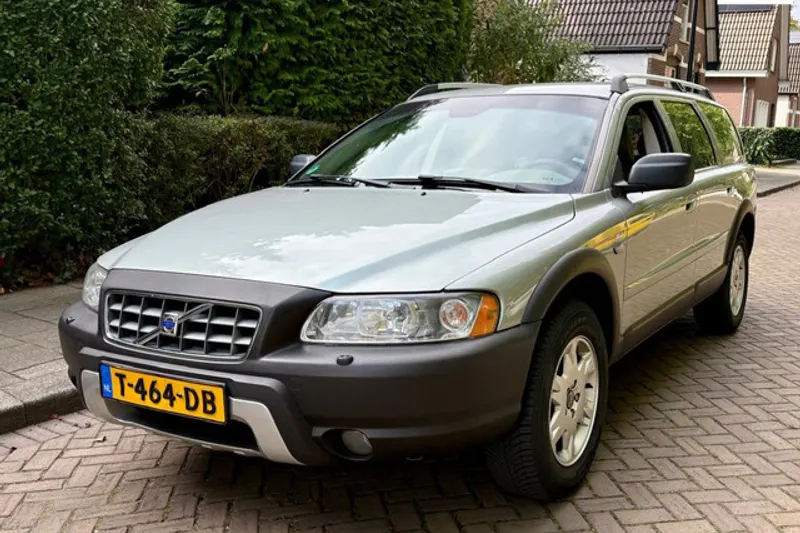 Volvo XC70 (2005)