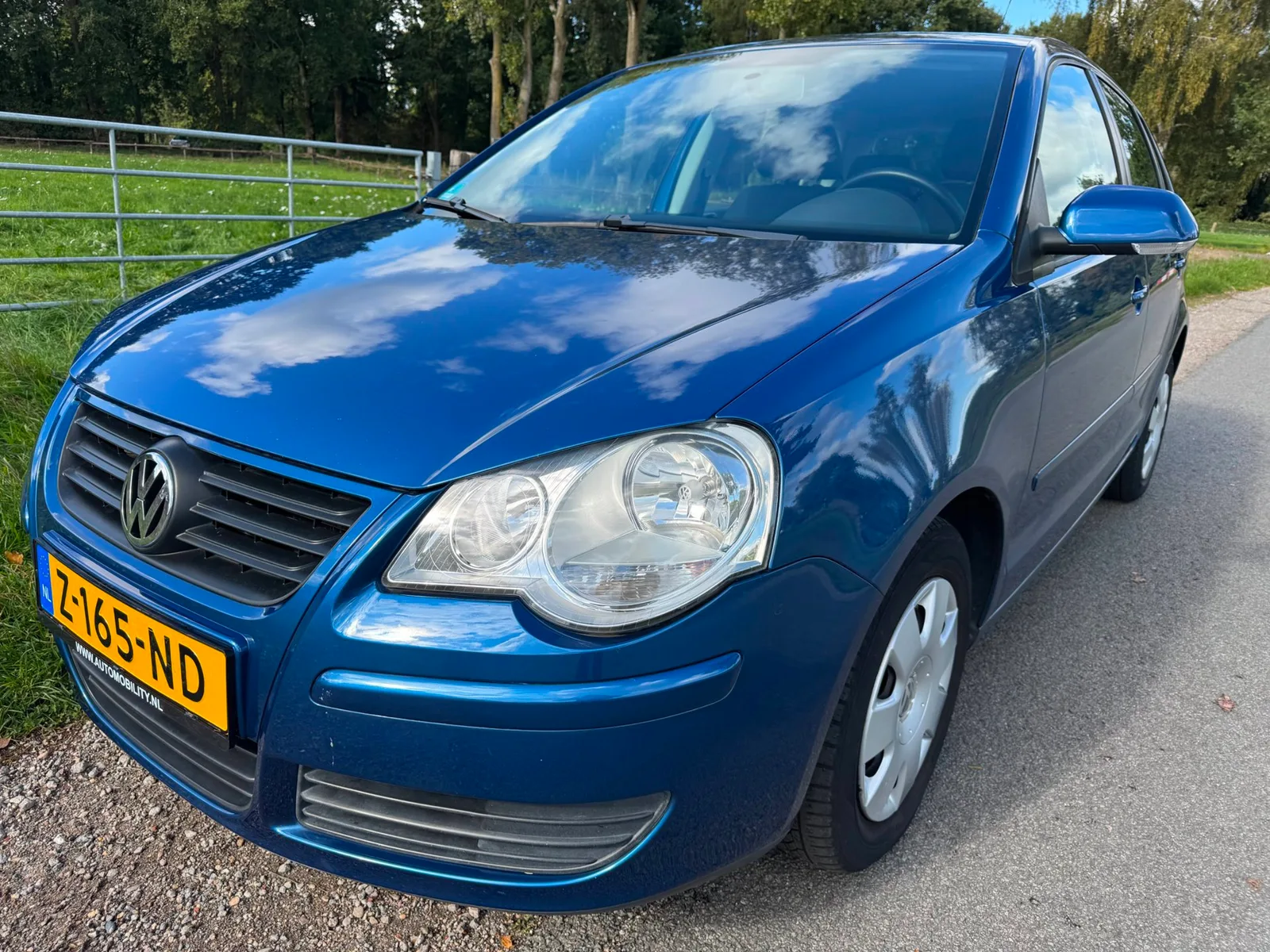 Volkswagen Polo (2007) — foto 1