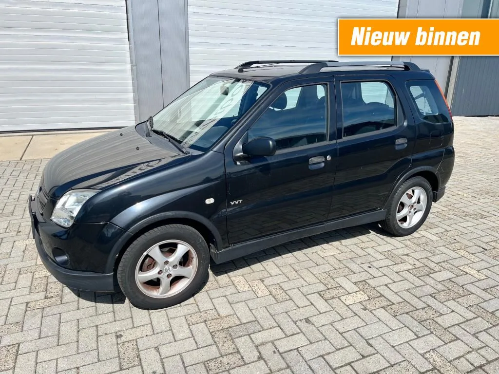 Suzuki Ignis (2006) — foto 1