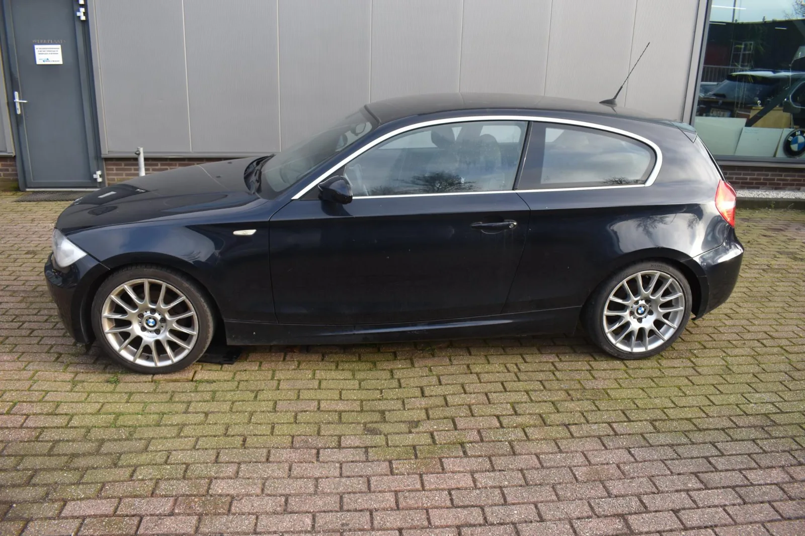 BMW 1-Serie (2008) — foto 1