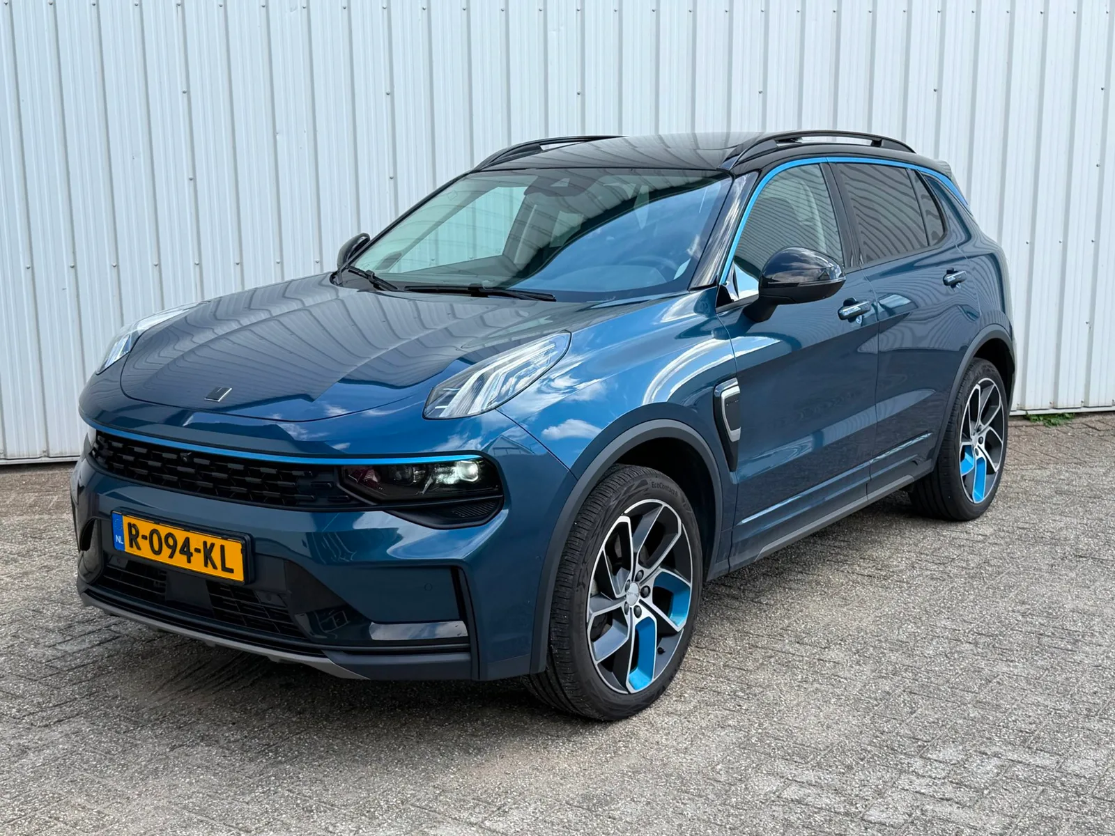 Lynk & Co 01 (2022) — foto 1