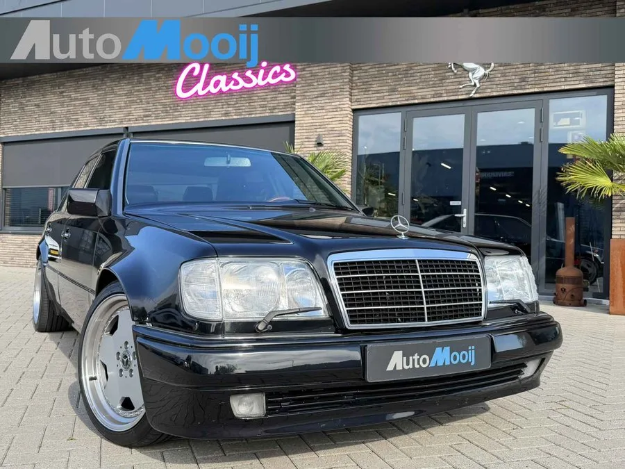 Mercedes-Benz E-Klasse (1992) — foto 1