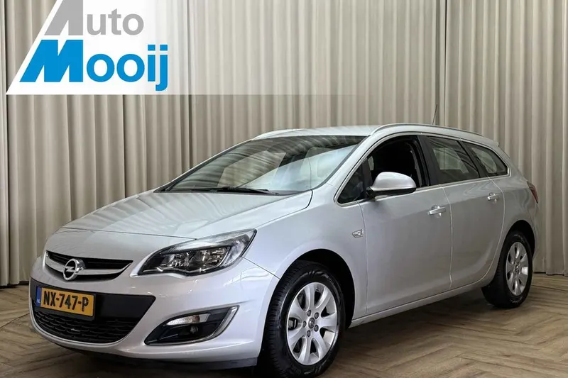 Opel Astra (2016)