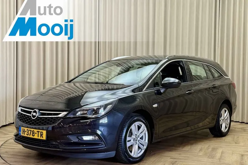 Opel Astra (2016)