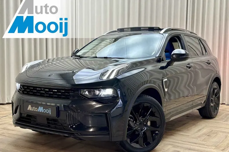 Lynk & Co 01 (2022)
