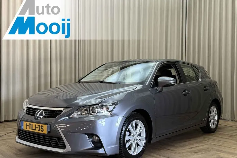 Lexus CT (2014)
