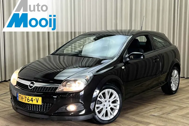 Opel Astra (2009)
