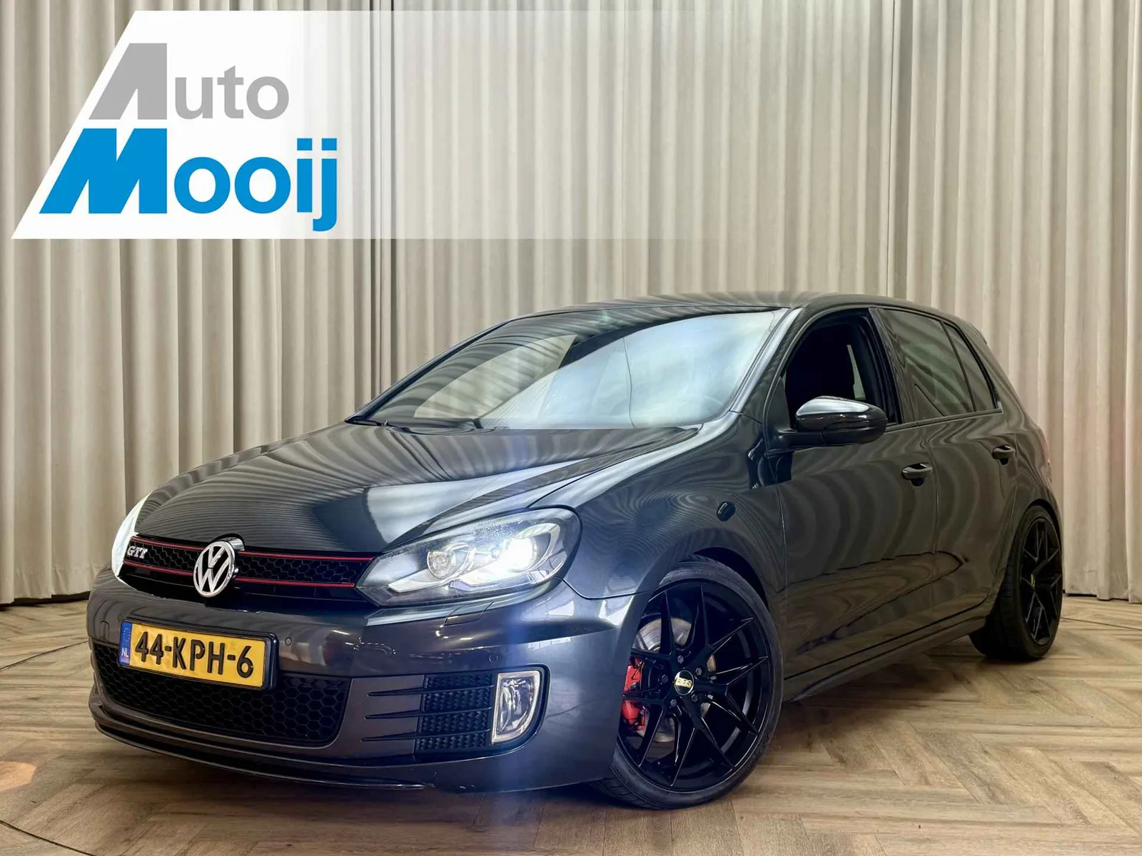 Volkswagen Golf (2010) — foto 1