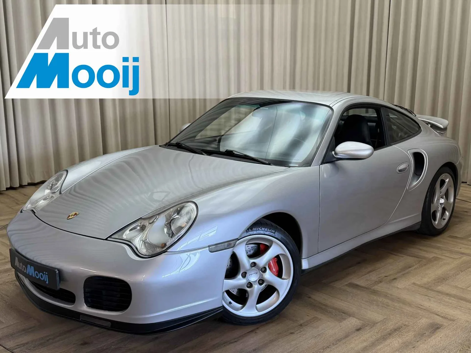 Porsche 911 (2001) — foto 1