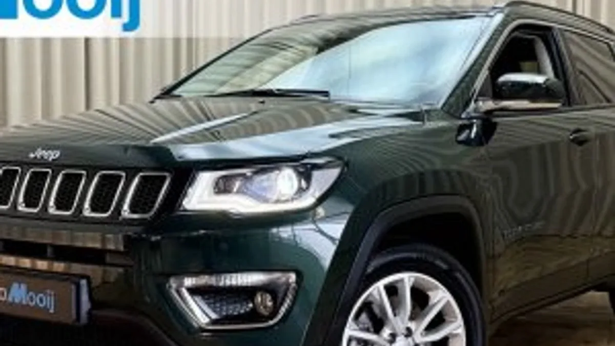Jeep Compass (2021) — foto 1