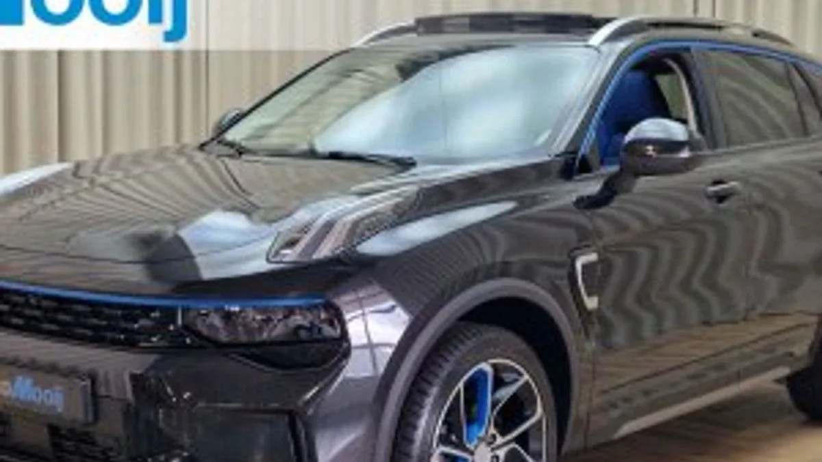 Lynk & Co 01 (2023) — foto 1