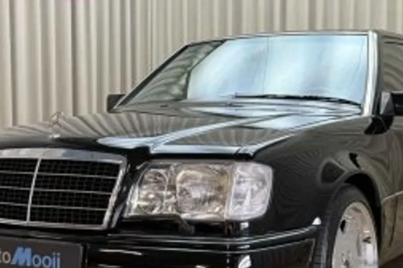 Mercedes-Benz E-Klasse (1992)