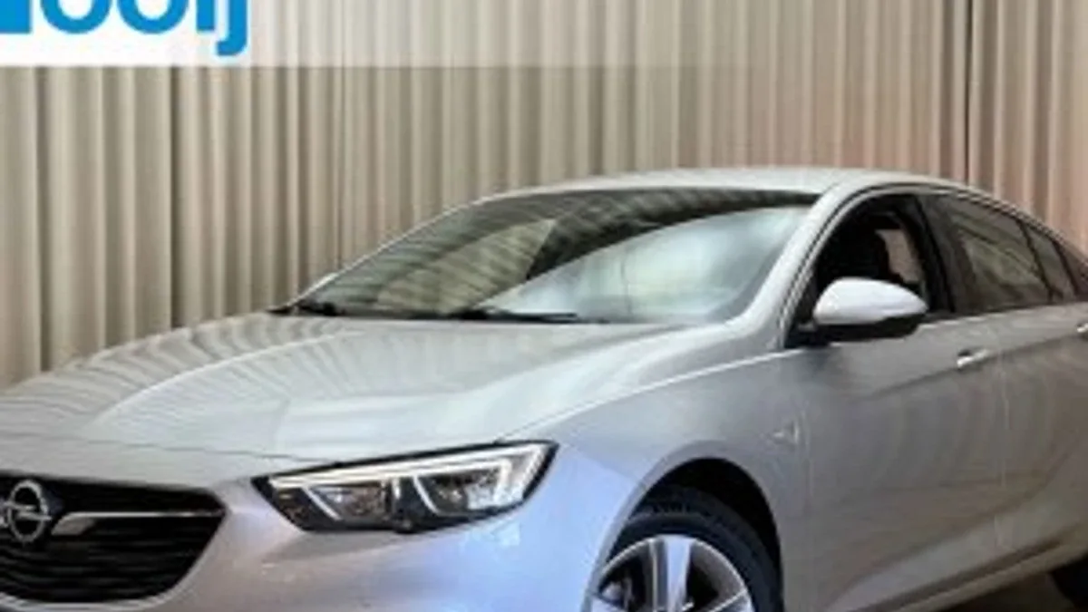 Opel Insignia (2017) — foto 1